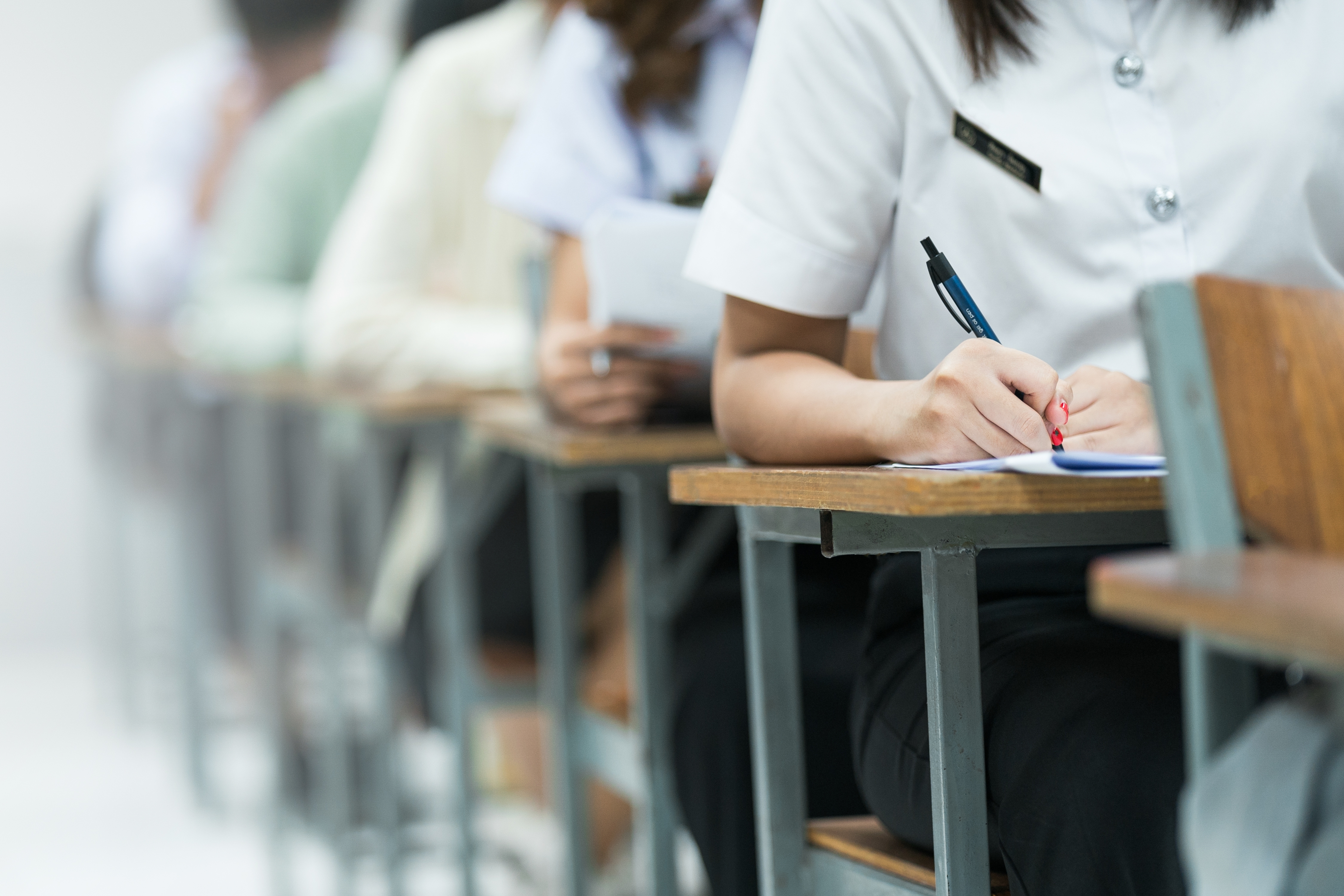Subiecte istorie simulare BAC 2025. Elevii au avut de redactat un eseu despre evoluția Țării Românești, a Moldovei și a Transilvaniei