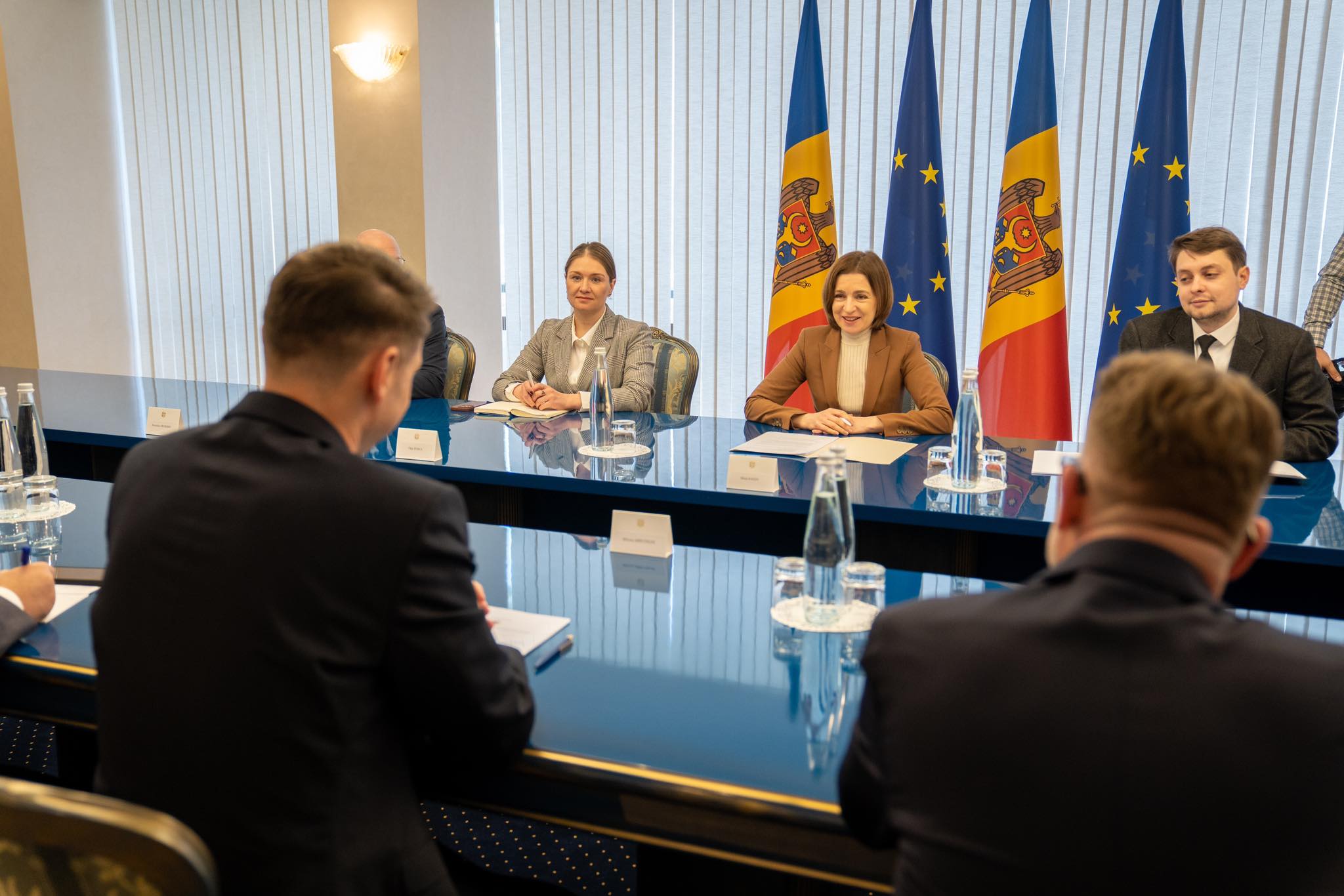 Președintele interimar al Senatului, vizită în Republica Moldova. Ce a discutat cu președinta Maia Sandu și premierul Dorin Recean
