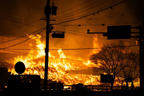Cel puțin 18 oameni au murit în incendiile de vegetaţie din Coreea de Sud. Un elicopter cu pompieri s-a prăbușit în timpul intervenției