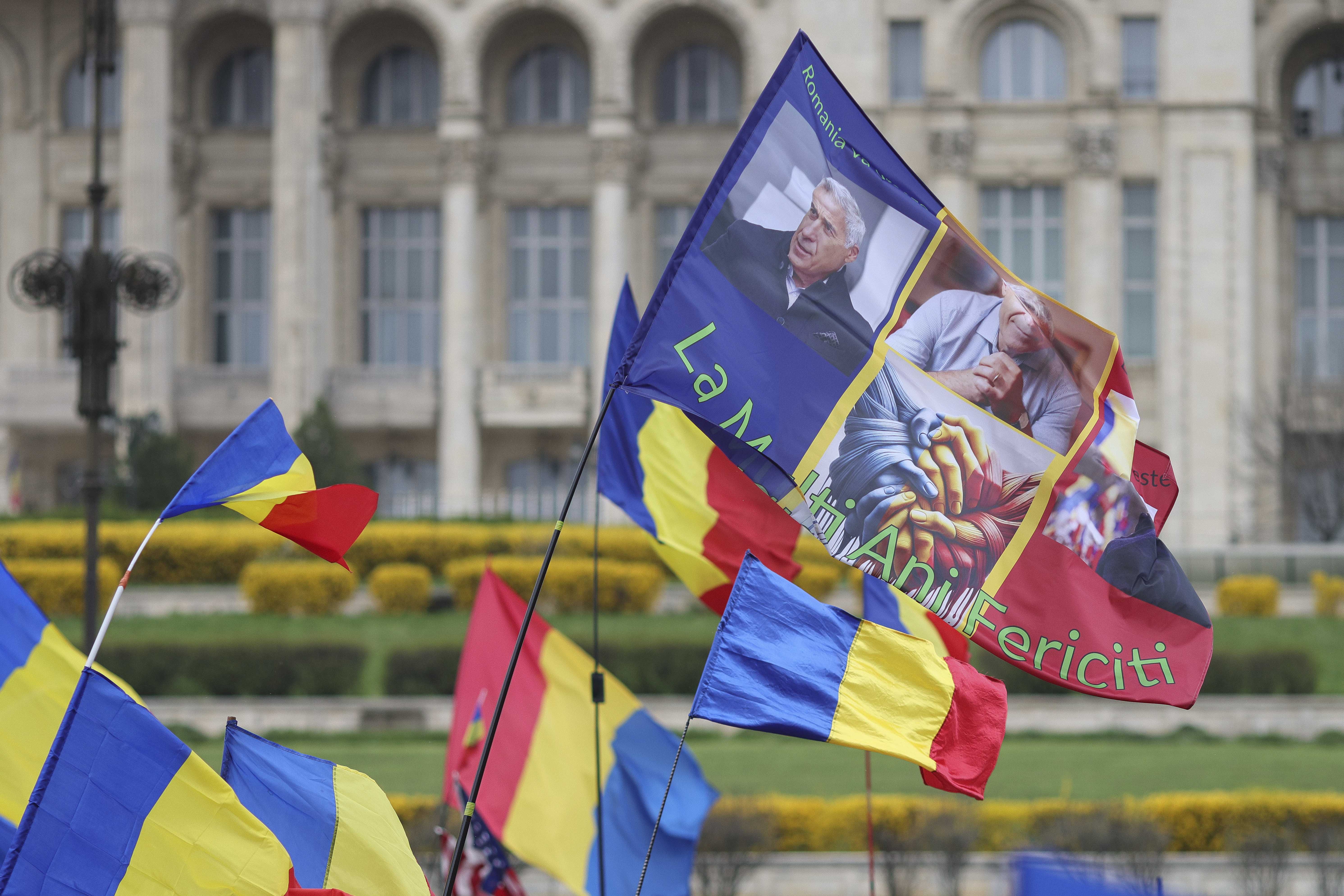 Condamnare definitivă pentru un susținător al lui Călin Georgescu care a lovit un jandarm în timpul unui protest