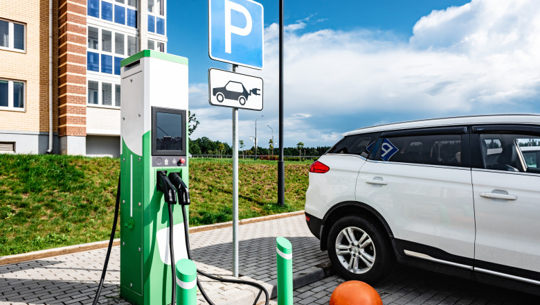 Frecvența incendiilor la vehiculele electrice. Foto Shutterstock