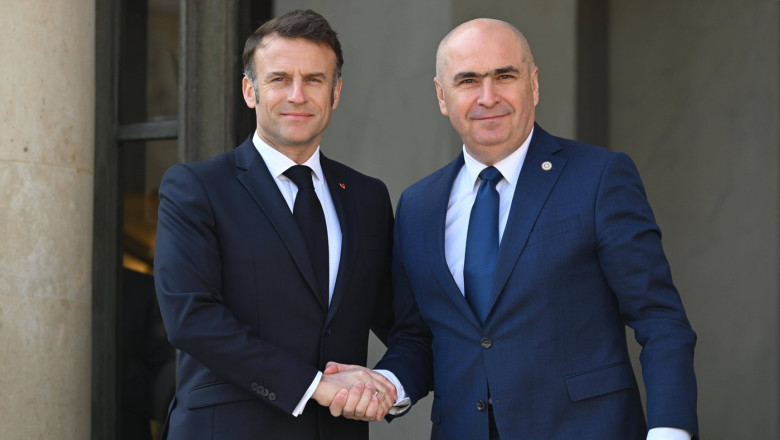 bolojan macron