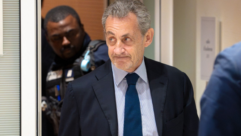 Nicolas Sarkozy a fost exclus din Legiunea de Onoare