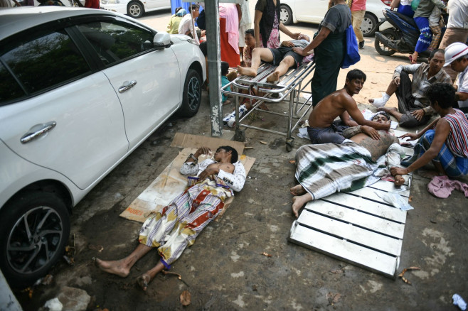 Răniți în urma seismului din Myanmar. Foto: Profimedia