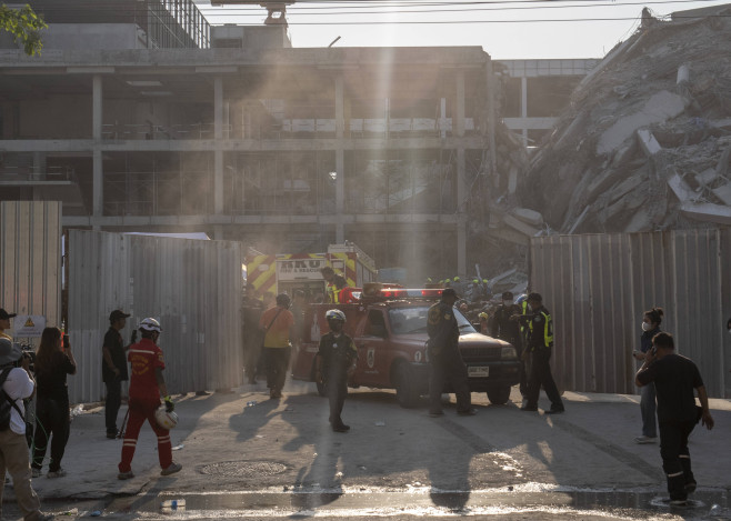 Earthquake in Myanmar affected Bangkok, Thailand