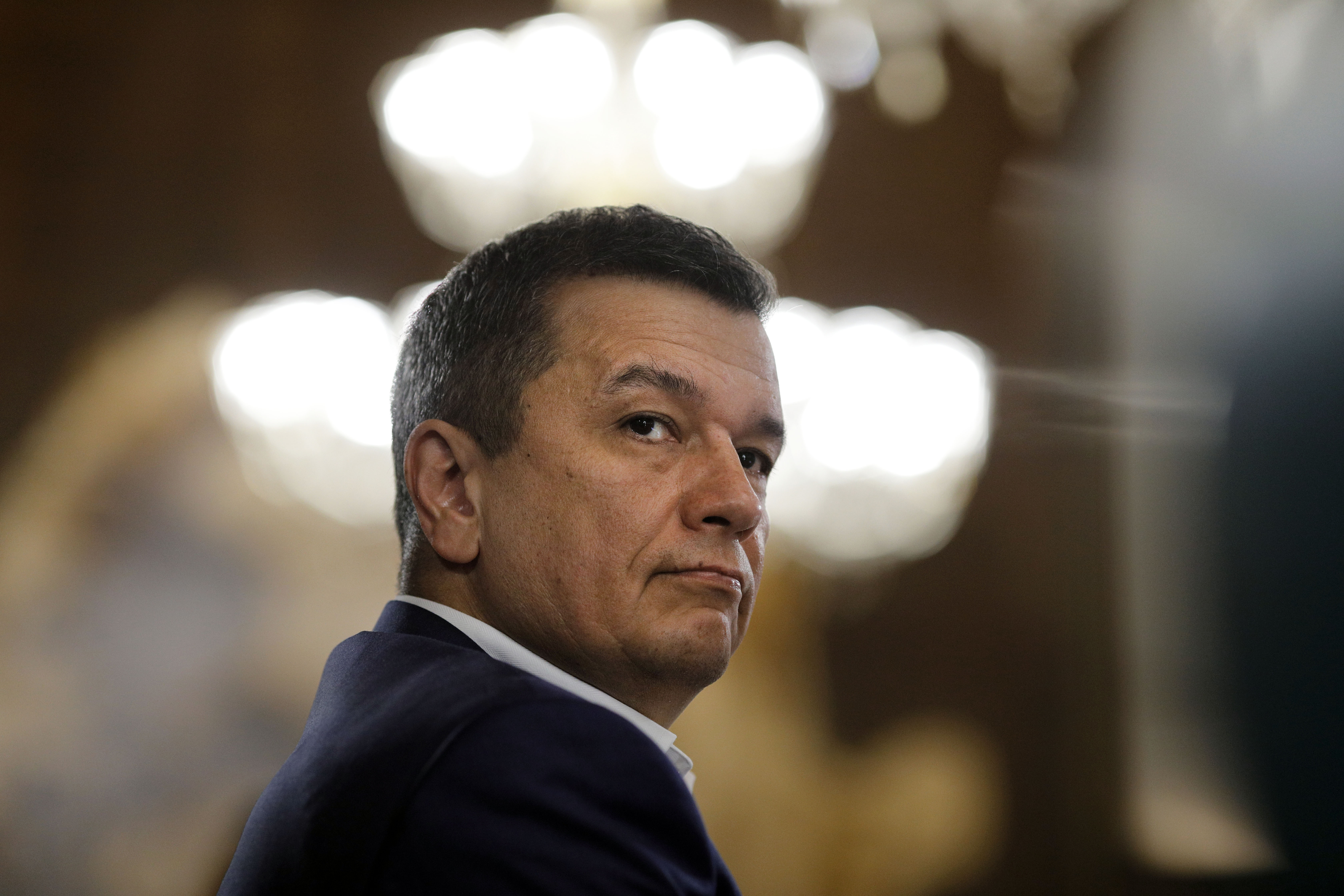 Ministrul Transporturilor anunță finalizarea a 250 km de autostrăzi și drumuri expres. Când vor fi dați în circulație