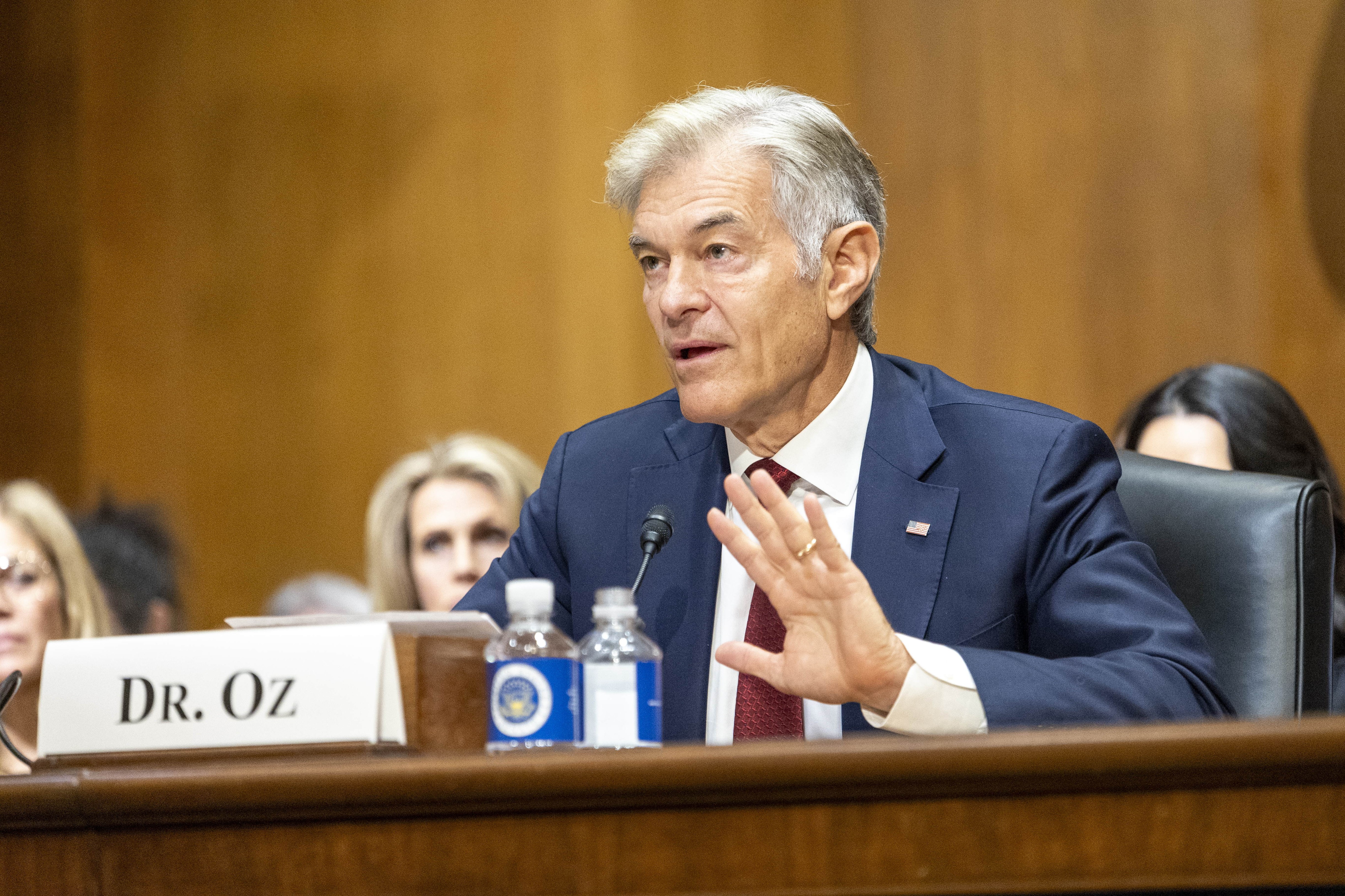 Fostul prezentator TV Dr. Oz a fost confirmat de Senatul SUA în fruntea Medicare și Medicaid