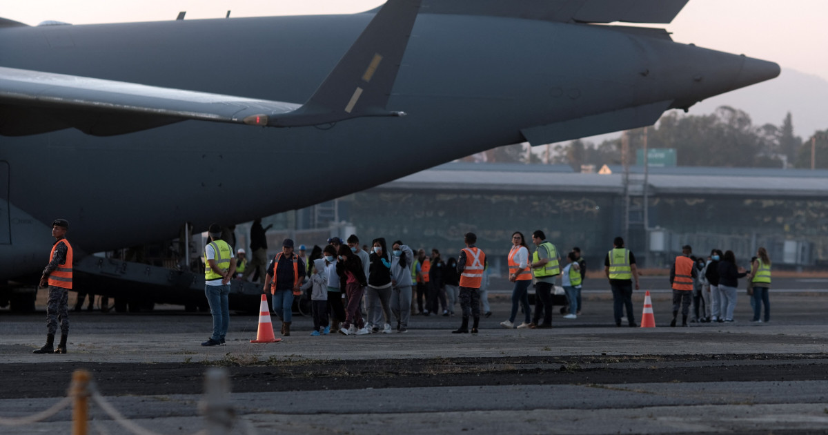 Curtea Supremă a SUA permite continuarea deportărilor sub Legea din 1798