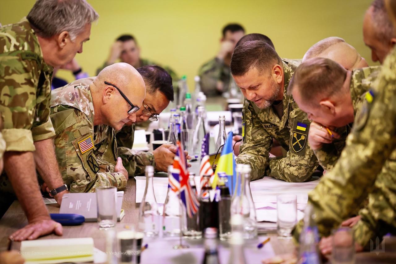 „Arma secretă” a Ucrainei. Zalujnîi face dezvăluiri în premieră despre centrul de comandă americano-ucrainean de la baza NATO Wiesbaden
