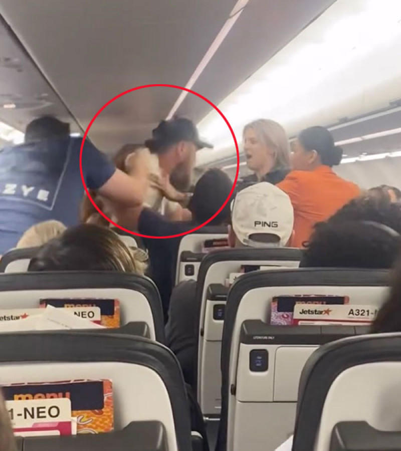 VIDEO: Passengers clash over reclined seat in mid-air rumble aboard flight