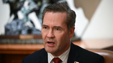 mike waltz