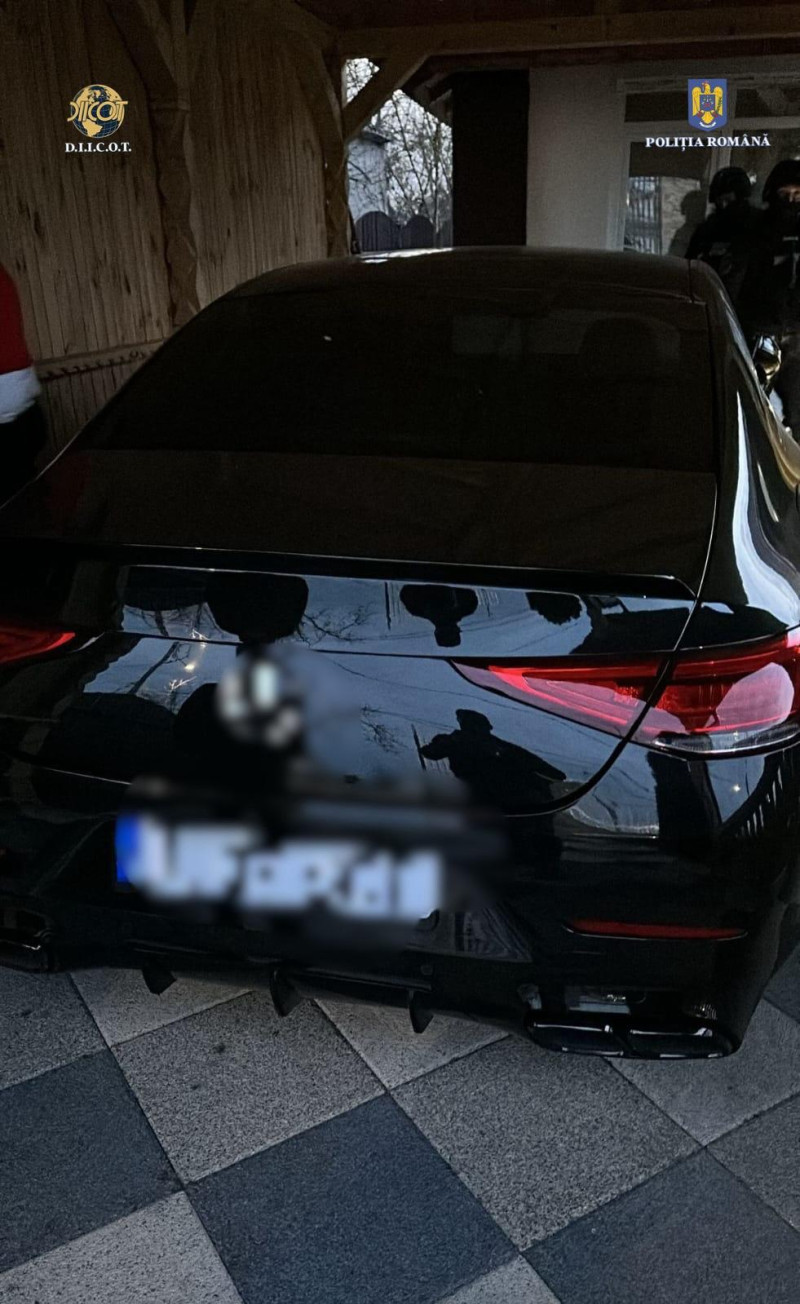 WhatsApp Image 2025-04-14 at 14.12.17