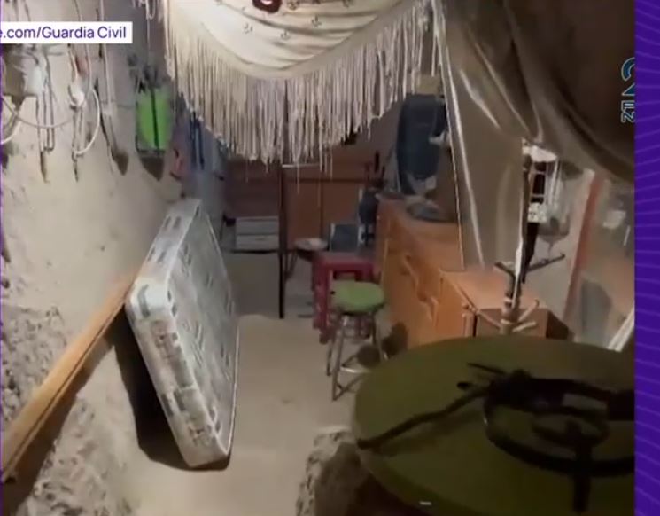 VIDEO Descoperire uluitoare făcută de polițiștii din Spania: Tabără subterană de antrenament, pe trei niveluri, a traficanților de arme