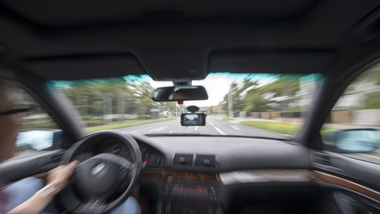 Nouă fraudă în transportul alternativ, descoperită de autorități. Prejudiciu de peste două milioane de lei