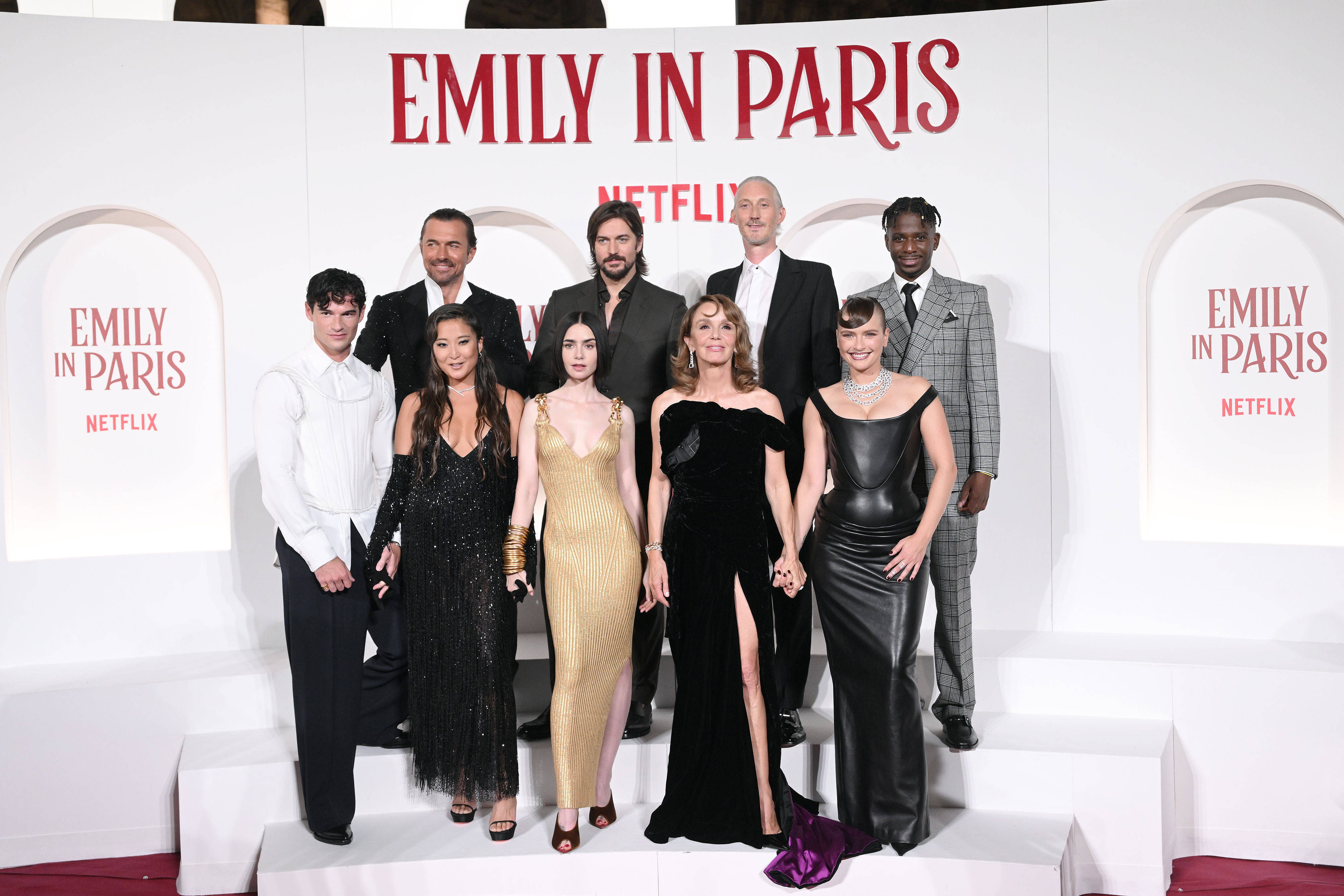 Unul dintre cei mai indragiti actori din „Emily in Paris” revine pentru sezonul 5, in ciuda criticilor sale la adresa serialului