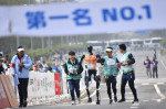 (SP)CHINA BEIJING E TOWN HALF MARATHON AND HUMANOID ROBOTS HALF MARATHON (CN)