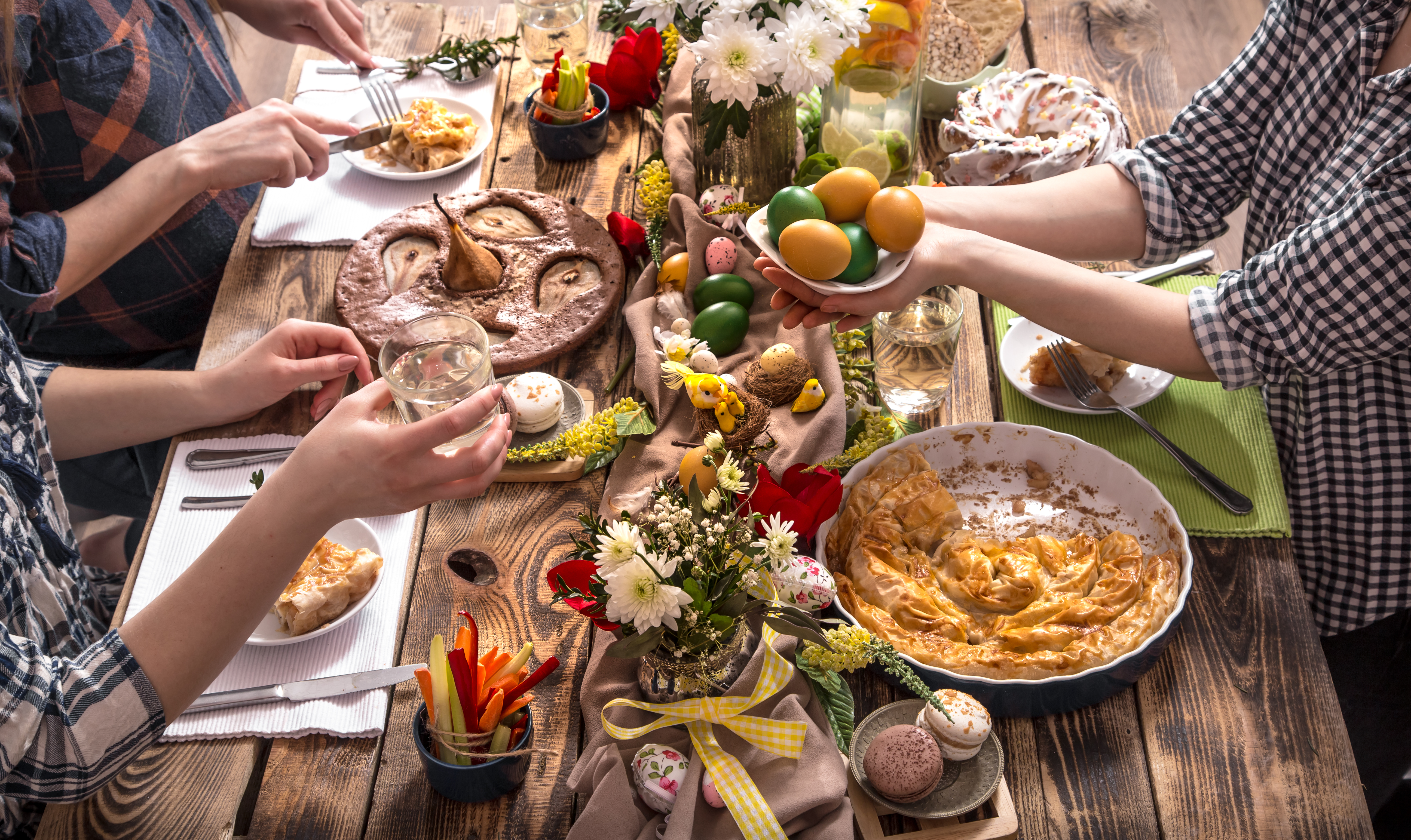 Consultant financiar, despre costurile de Paște: „Bugetul pentru o familie ajunge la 800-1000 de lei. După sărbători vedem impactul”