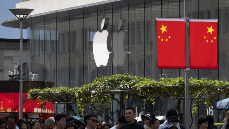 China: Huawei Overtakes Apple in China