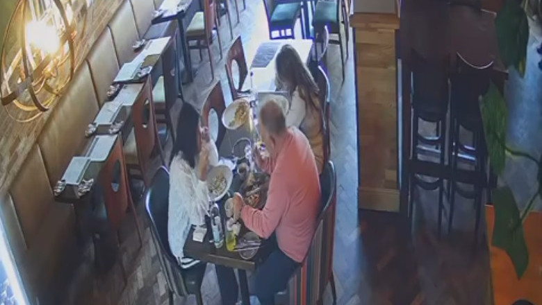 Un cuplu din Marea Britanie a încercat să scape de nota de plată de la un restaurant