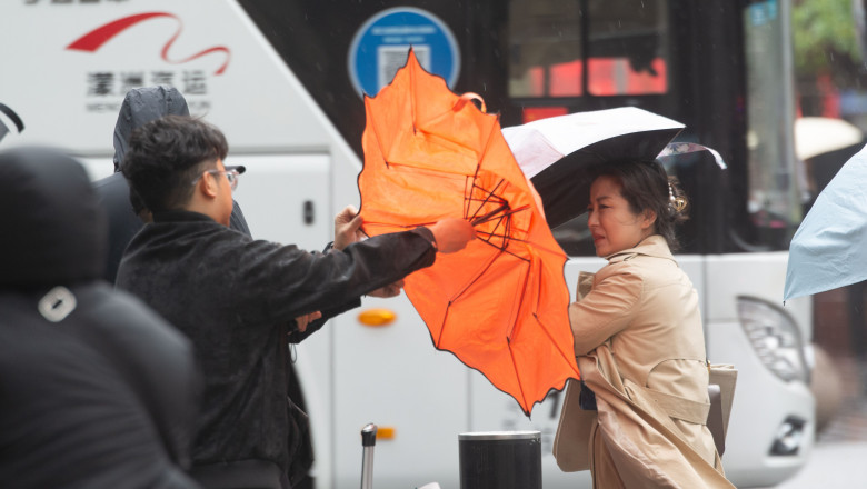 Cold High Winds Sweep Shanghai, China - 12 Apr 2025
