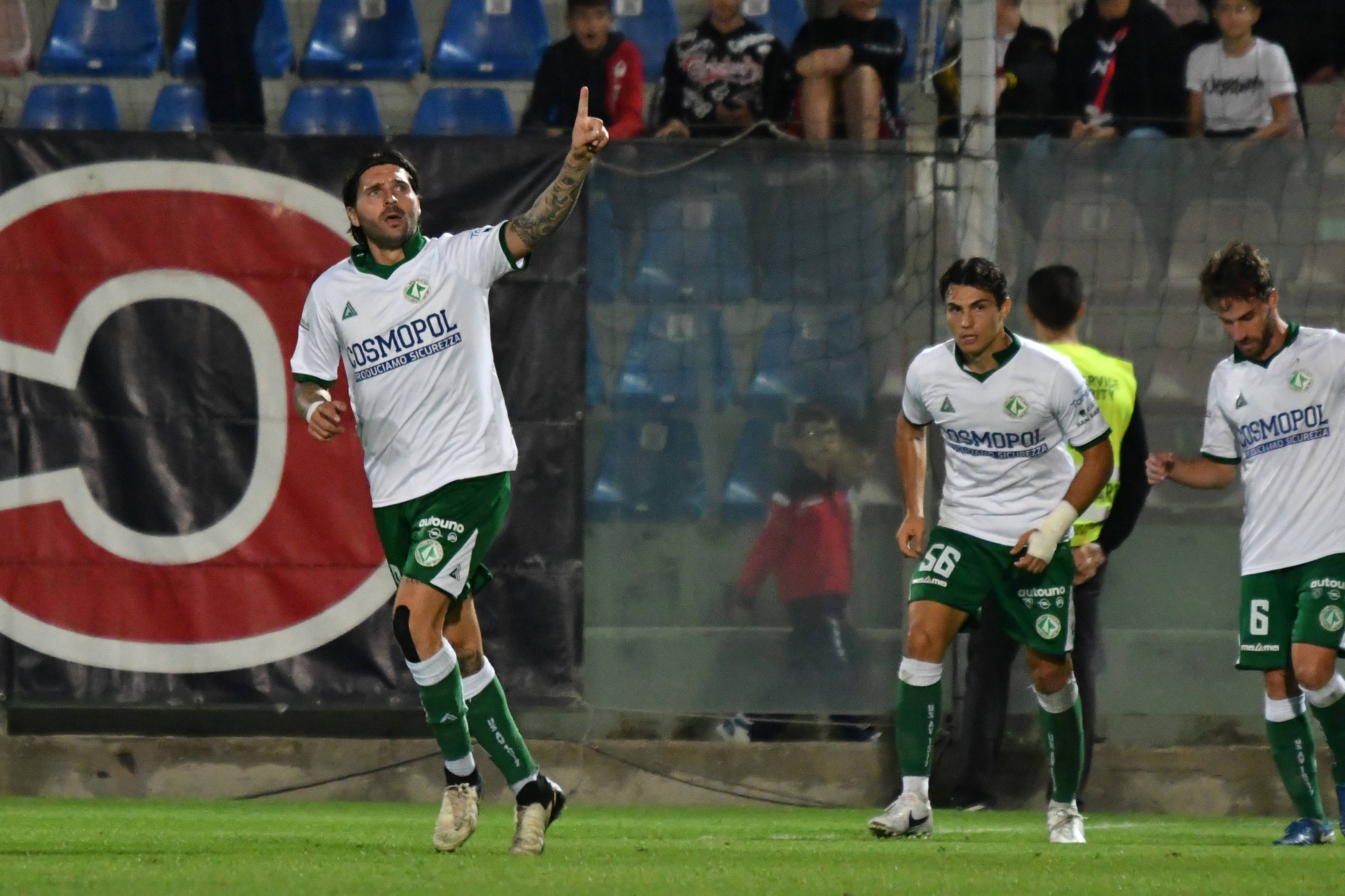 Straniul caz al clubului de fotbal italian care promovează de fiecare dată când un papă moare
