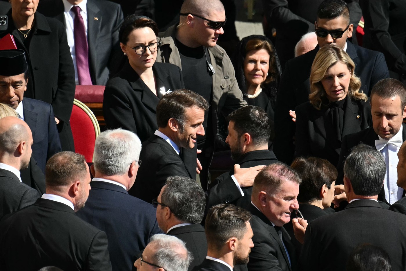 Volodimir Zelenski, discuții la Roma cu președintele Franței Emmanuel Macron