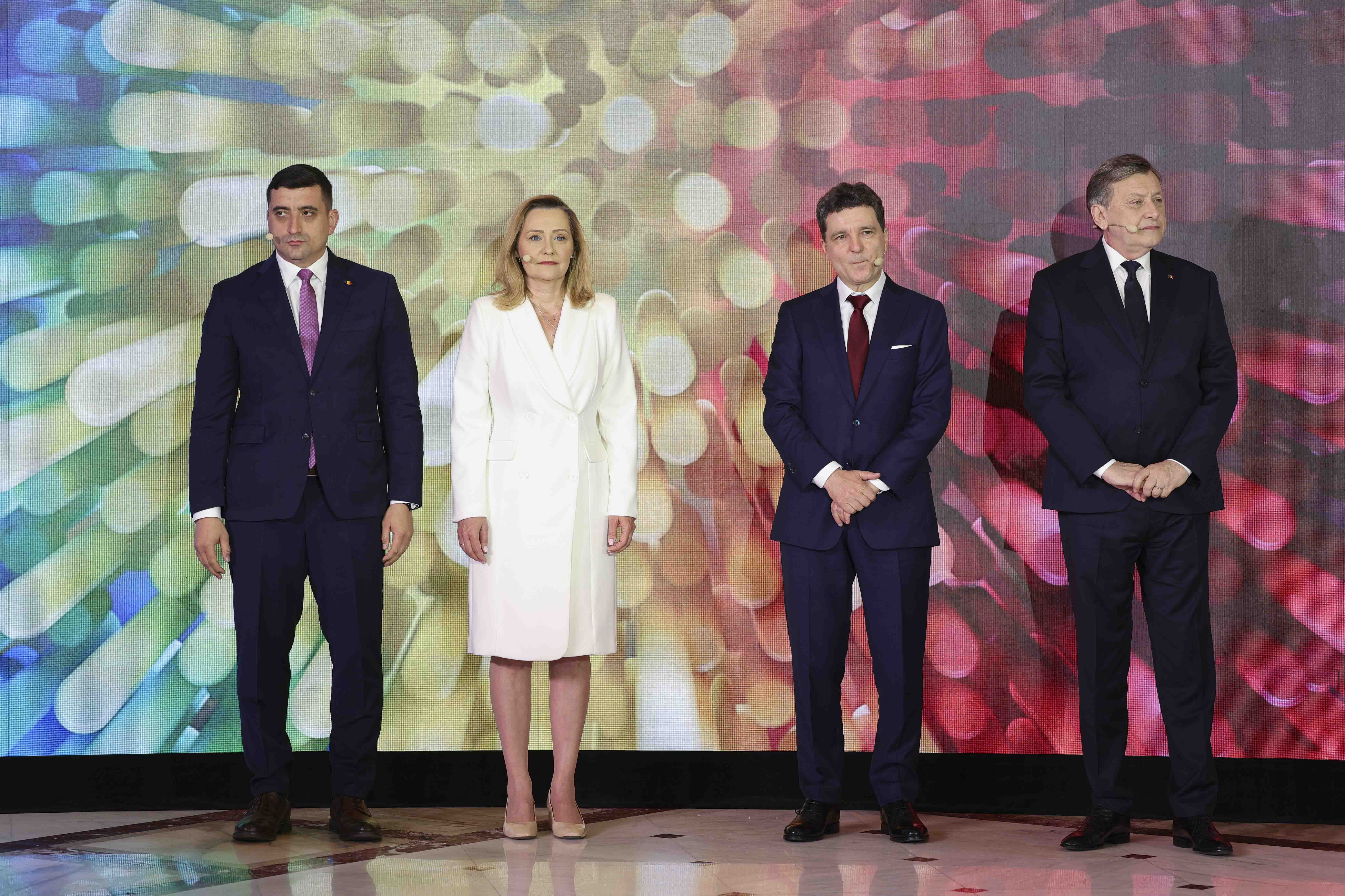Culisele dezbaterii Digi24 de la Palatul Cotroceni: Ce au făcut Antonescu, Dan, Lasconi și Simion cât timp n-au fost în direct la TV
