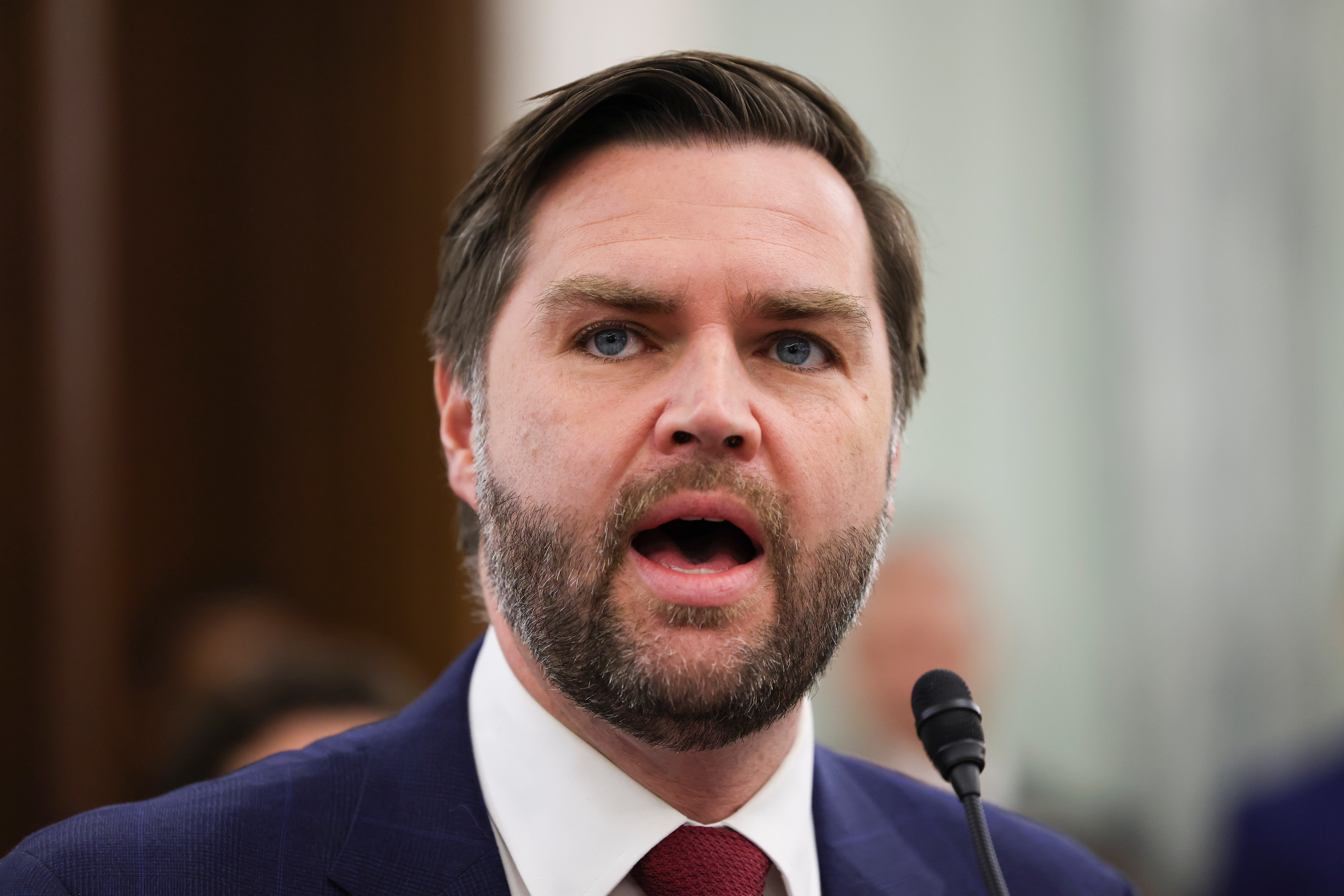 JD Vance spune ca „Ucraina nu va castiga” si avertizeaza ca prelungirea razboiului poate duce la un conflict nuclear