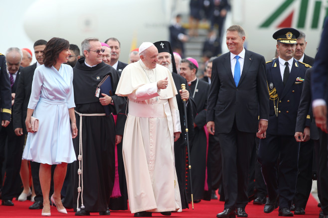 OTOPENI - VIZITA - PAPA FRANCISC - SOSIRE