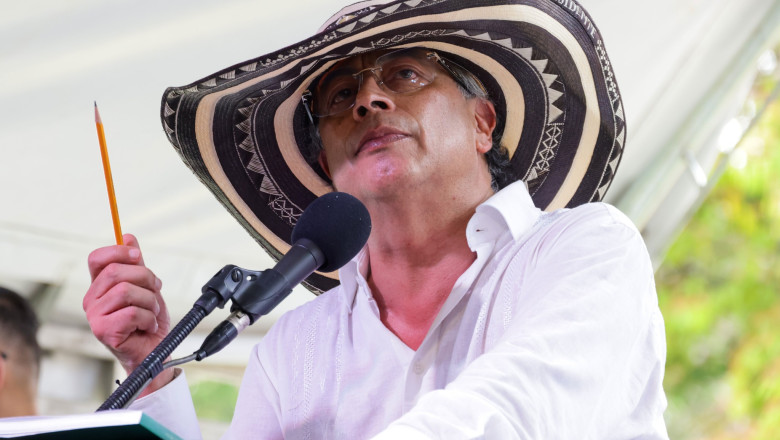 gustavo petro