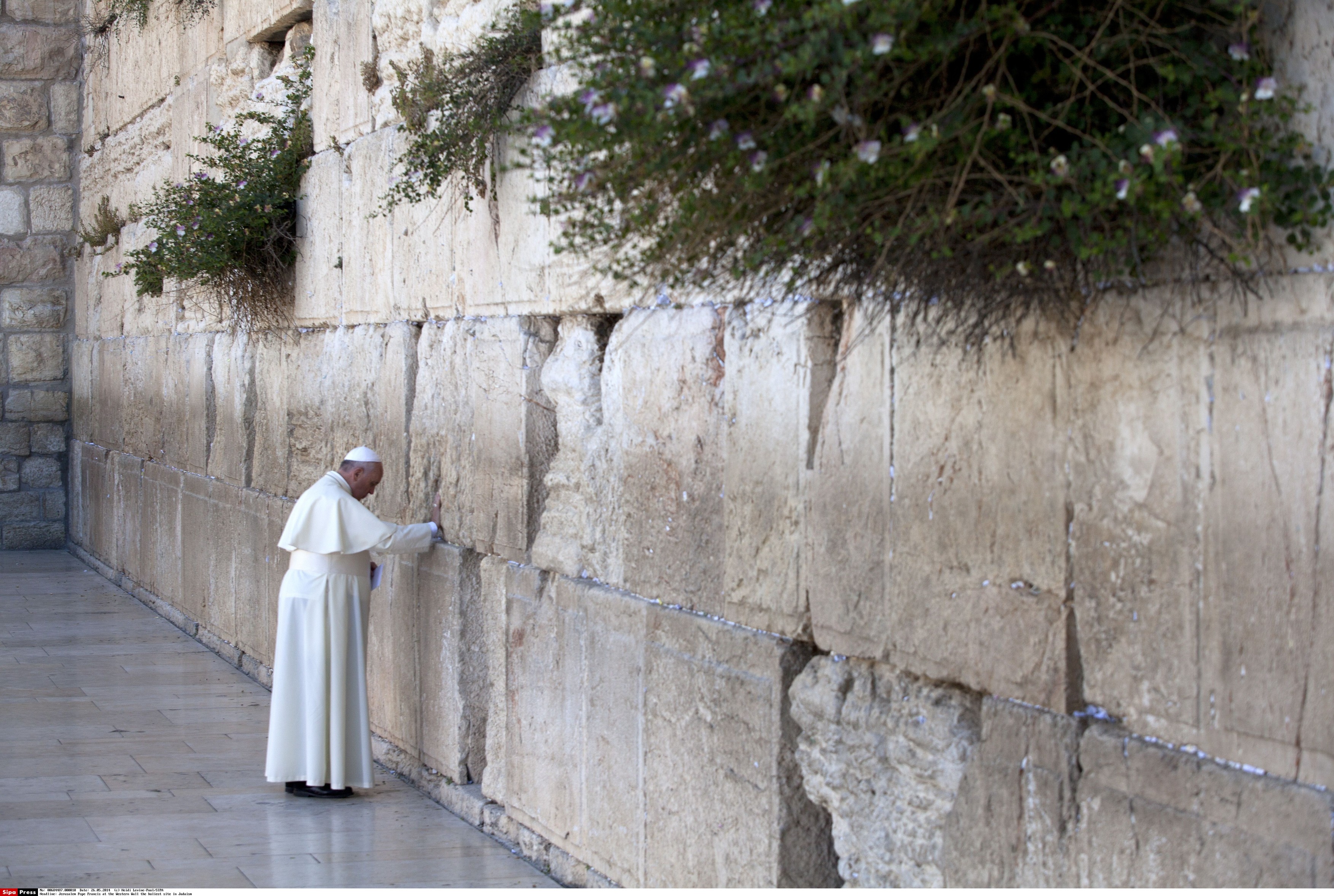 Guvernul Netanyahu a postat „din greșeală” un mesaj de condoleanțe pentru papa Francis. Apoi l-a șters