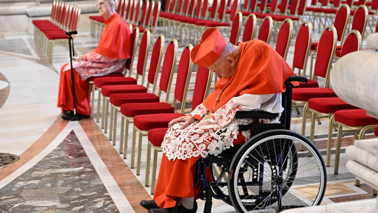 Mourning period and funeral arrangements for Pope Francis, Vatican City, Rome, Italy - 23 Apr 2025