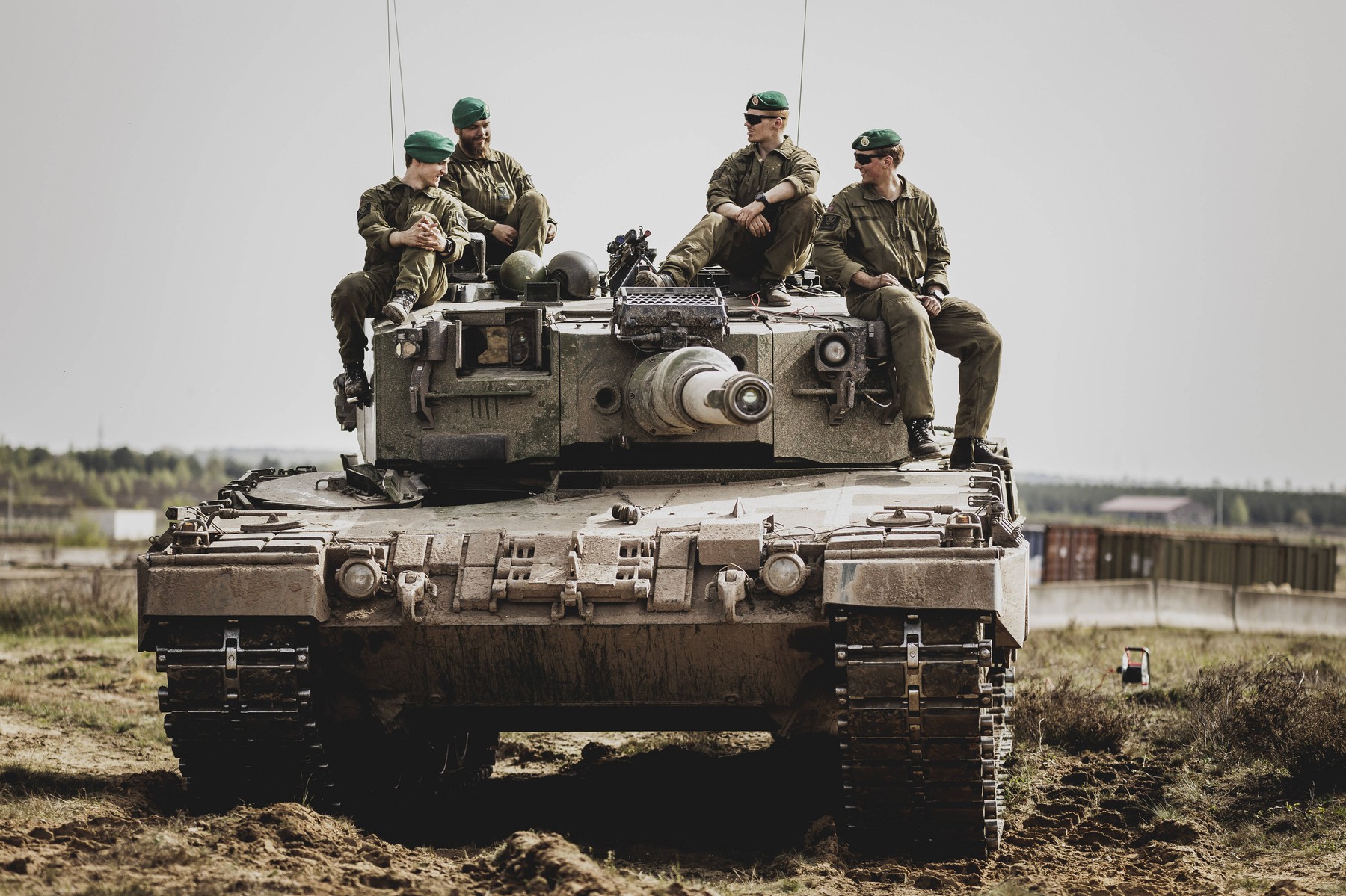 „Europa nu mai are muniție”, avertizează șeful celui mai mare concern german de armament