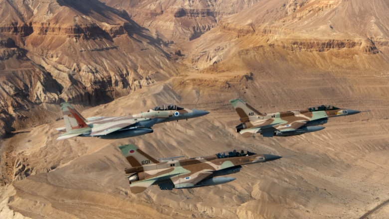 Turcia cere Israelului să înceteze atacurile aeriene asupra Siriei