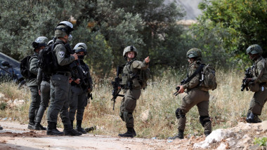 Militari israelieni.