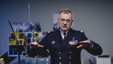 Head of SACT NATO visits FFI - Norway