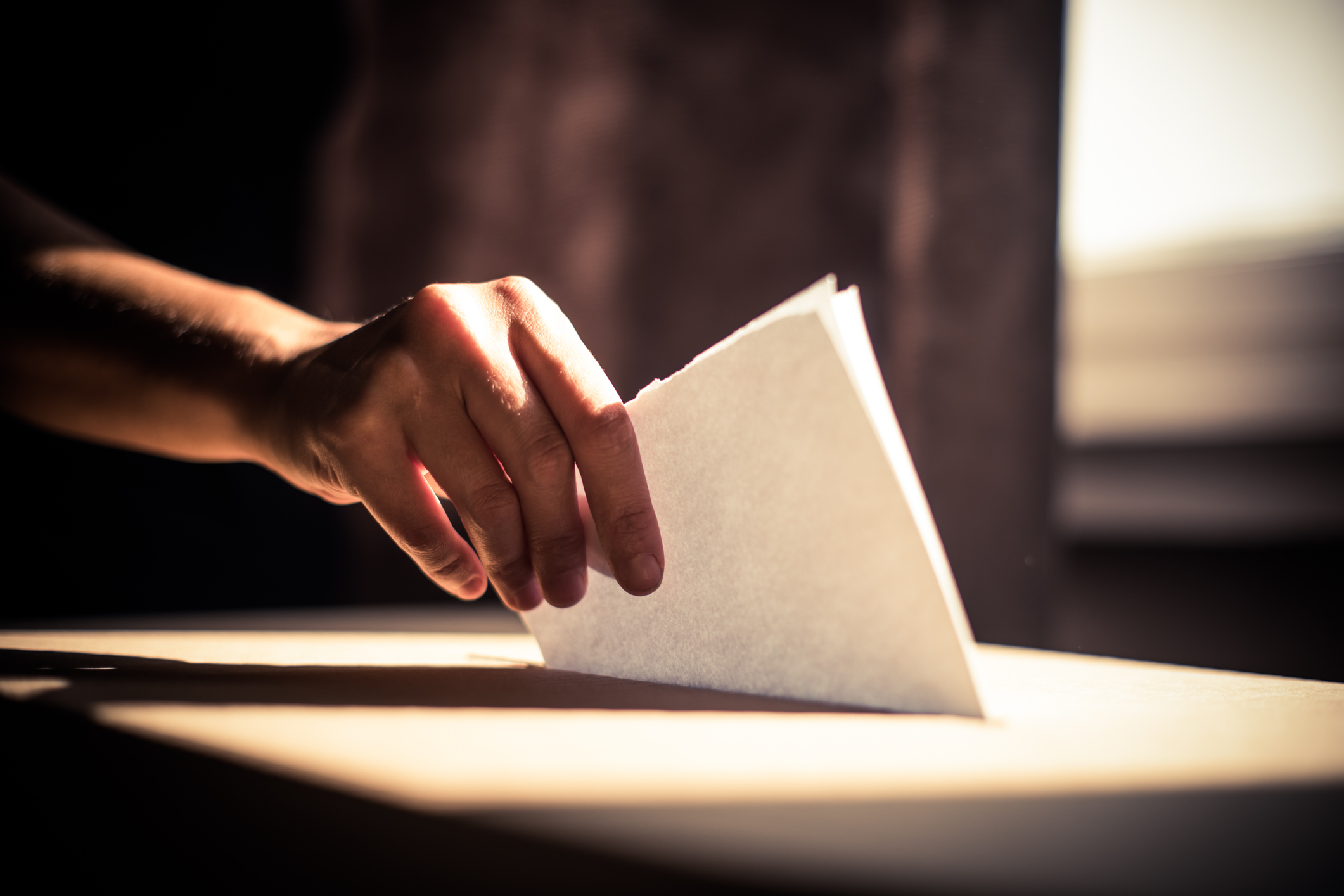 Remus Ștefureac explică mecanismul din spatele cursei prezidențiale cu „două mari tabere”. „Acel candidat va avea prima șansă”