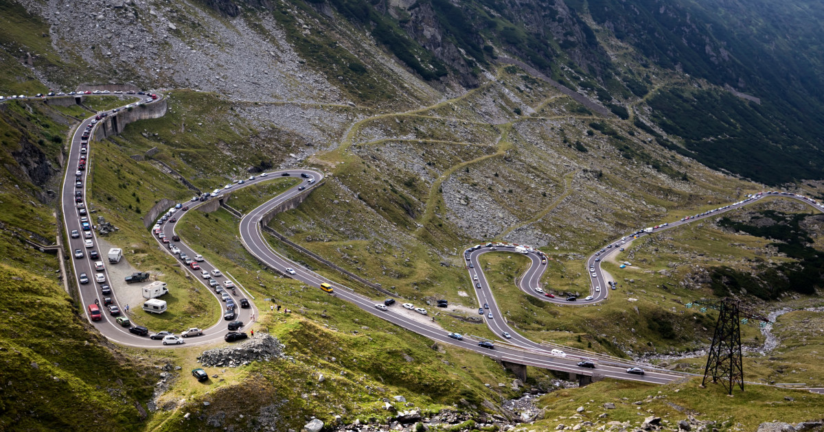 Sezonul de vară pe Transfăgărășan 2025: Când începe circulația rutieră pe cel mai spectaculos drum montan din România|EpicNews