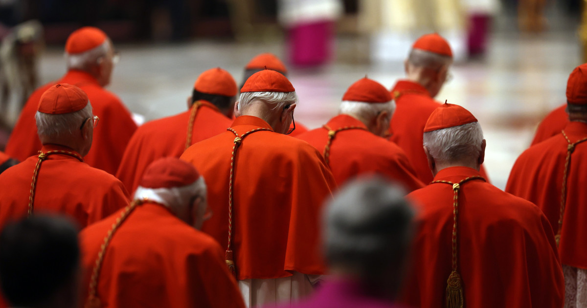 Vaticanul anunță că va dezactiva acoperirea telefoniei mobile pe întregul său teritoriu pentru a izola conclavul|EpicNews