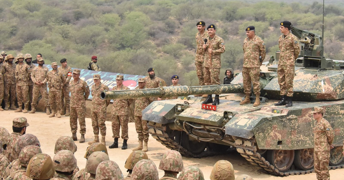 Pakistanul a efectuat un al doilea tir de testare de rachetă, în timp ce India face exerciţii de apărare. Îngrijorări la ONU|EpicNews