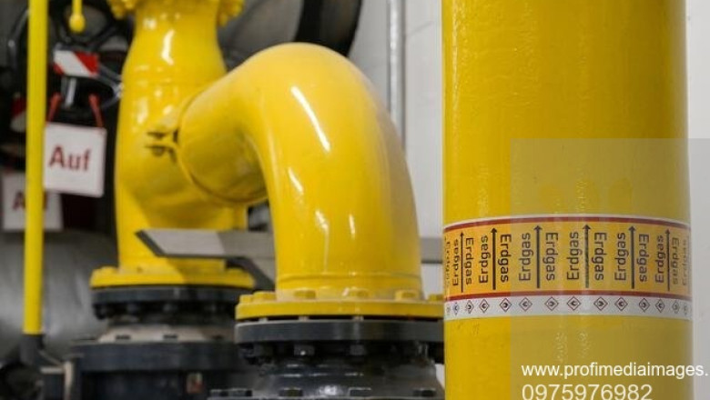 UE va propune interzicerea importurilor de gaze ruseşti până la sfârşitul anului 2027