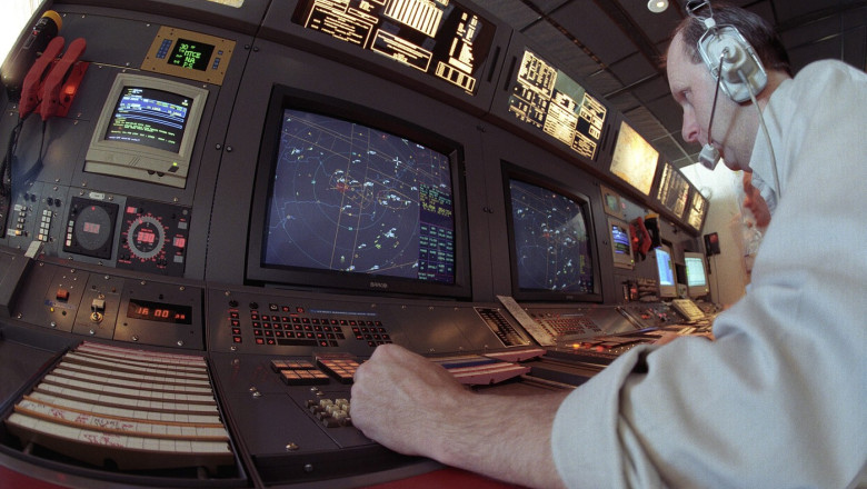 VIDEO  Incident pe aeroportul Newark din New York. Avioanele au dispărut de pe radar: „Turnul de control, sunteţi acolo?”