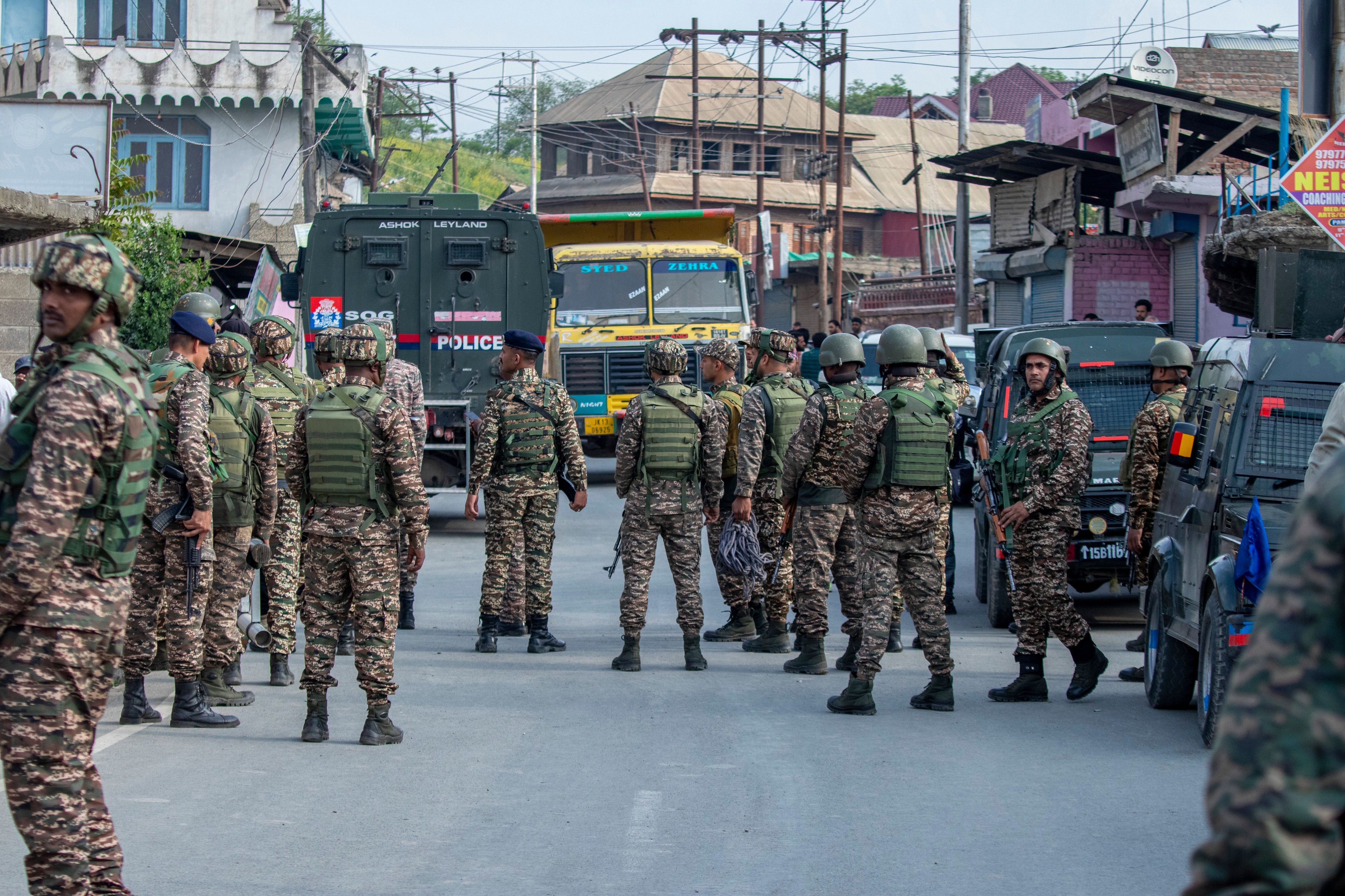 Escaladare în conflictul dintre India și Pakistan după ce cele două țări s-au acuzat reciproc de atacuri cu rachete. Reacția SUA
