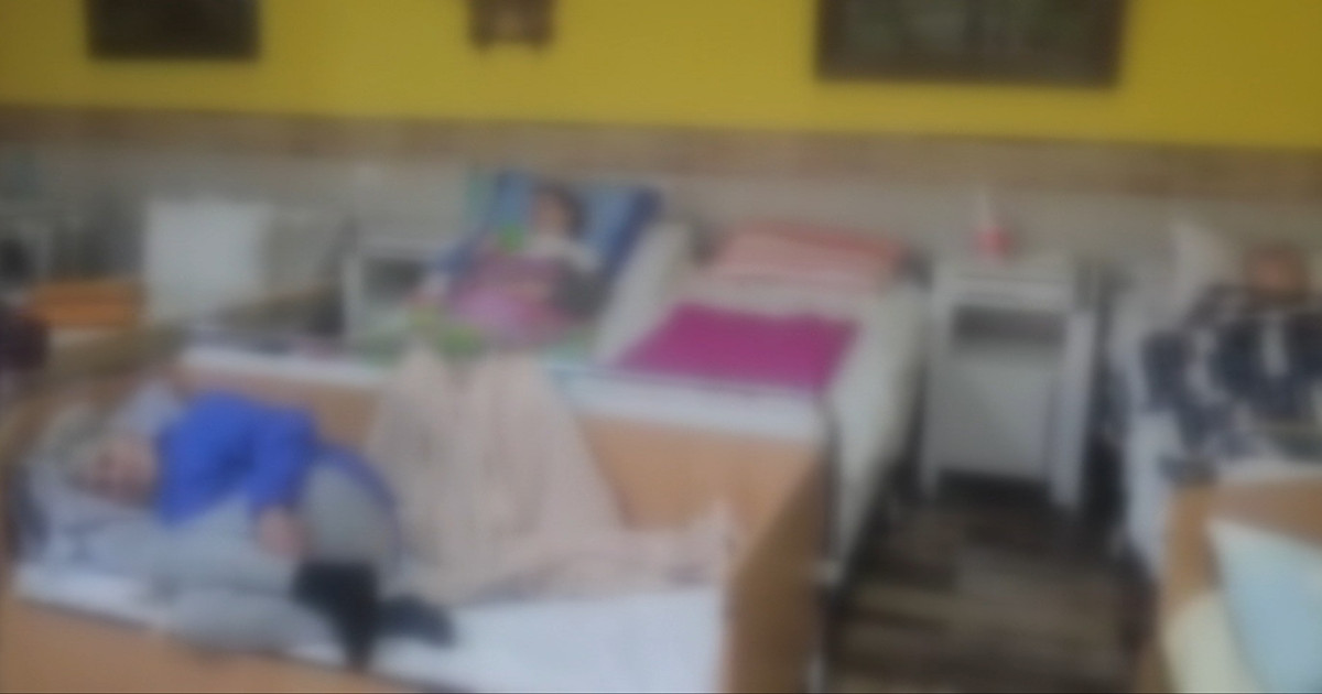 Centrul groazei din Dorohoi: bătrâni cu răni, ținuți pe întuneric și forțați să-și cedeze casele. Dosar penal după o moarte suspectă|EpicNews