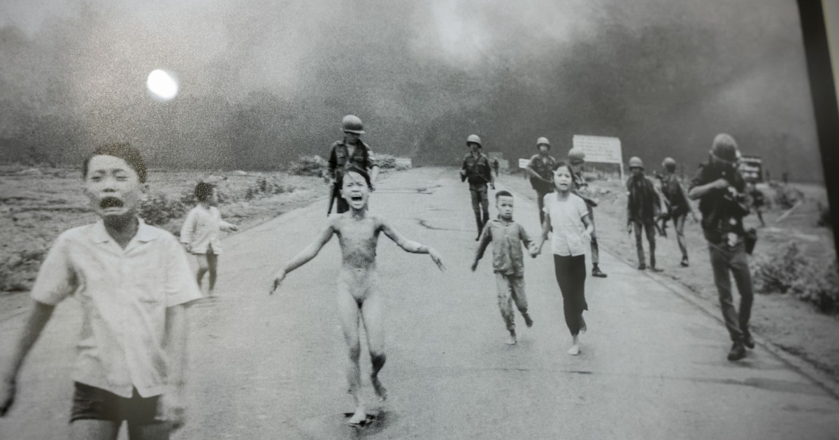 Controversa Napalm girl. Associated Press continuă să atribuie celebra imagine din războiul din Vietnam fotografului său Nick Ut|EpicNews