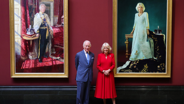 FOTO  Charles şi Camilla au publicat noi portrete oficiale pentru a doua aniversare a încoronării lor
