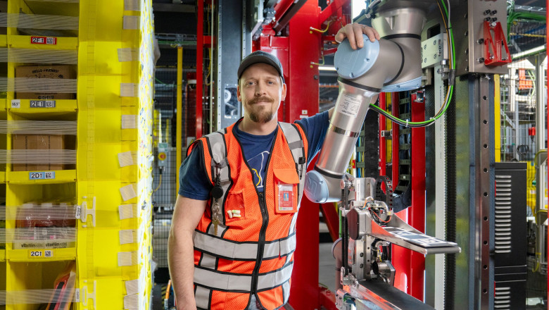 Reușită Amazon, amenințare pentru angajați: un robot cu simț tactil. „Un salt fundamental în domeniul roboticii”