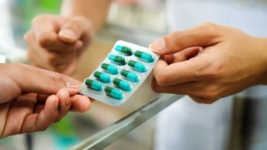 De ce nu trebuie să iei antibiotice când ești răcit. Foto Shutterstock