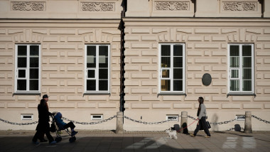 Warsaw Daily Life, Poland - 28 Mar 2025
