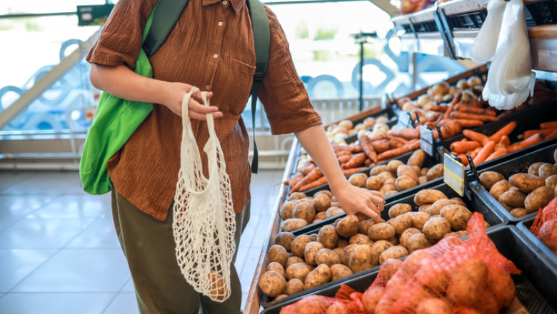 Piața agroalimentară din Rusia s-a prăbușit sub apăsarea sancțiunilor internaționale. Cartofii conduc topul scumpirilor